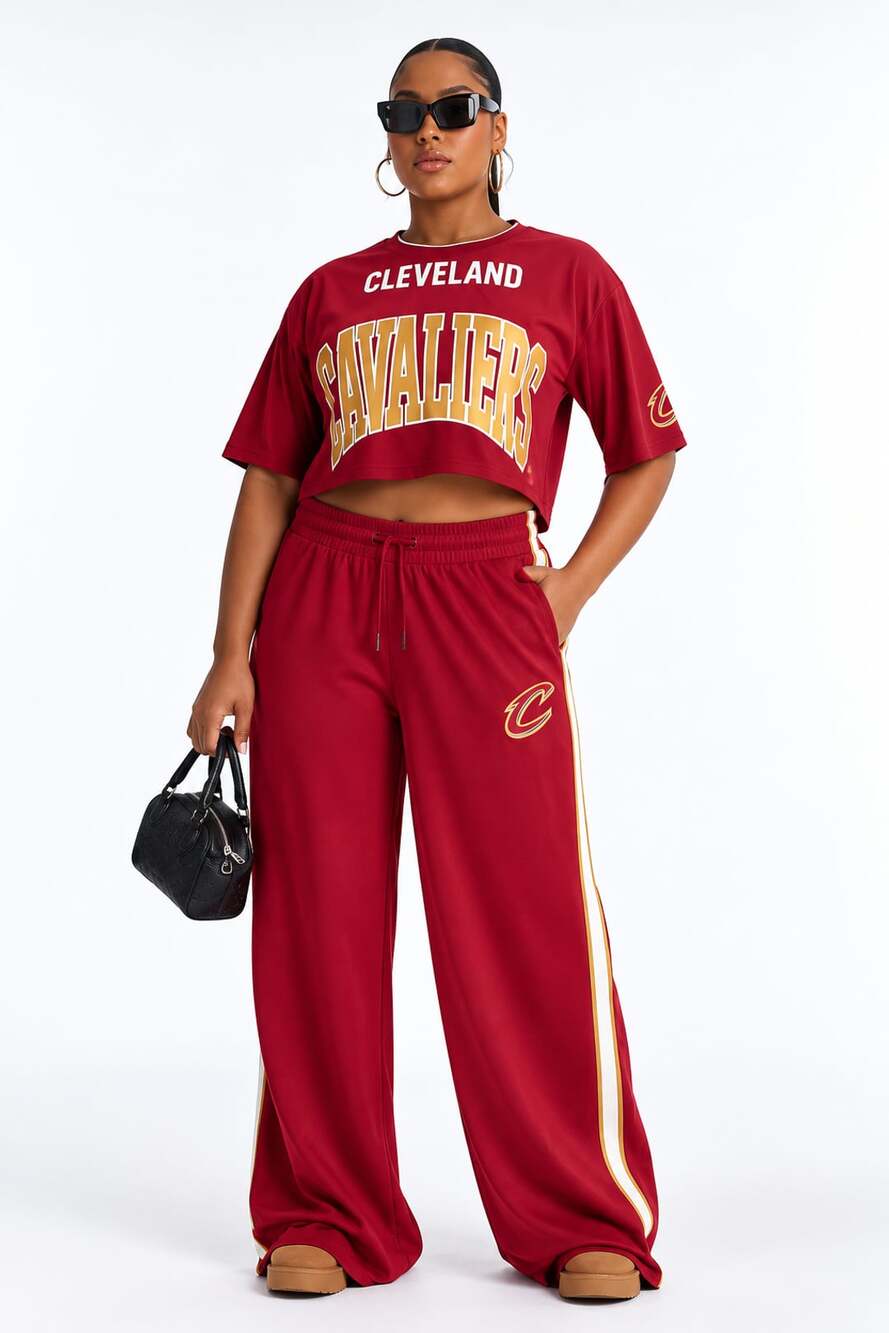 Ultra Game NBA Cleveland Cavaliers Crop Top Size XL Red Mesh T-Shirt